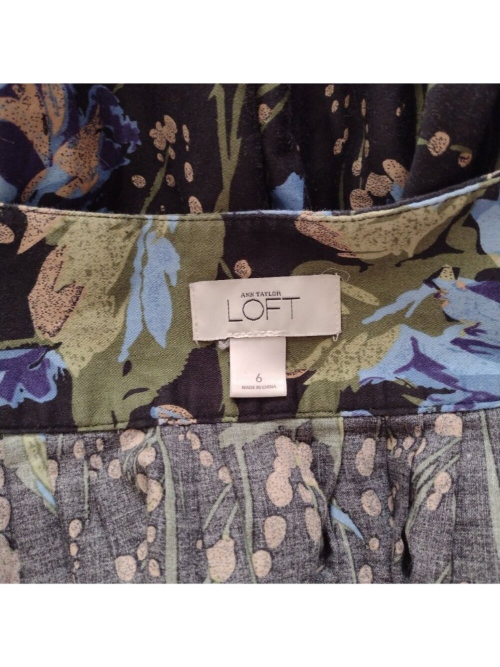 Ann Taylor Loft Floral Full Skirt S6 Black Blue Green Metallic Cotton w Pockets - Picture 2 of 9